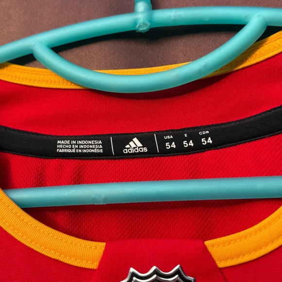 Adidas Men's Size 54 XL Calgary Flames Aeroready Red Home Jersey - Picture 5 of 12